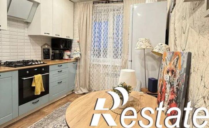 3-комн квартира улица Воинова, 25А,  д. 25А