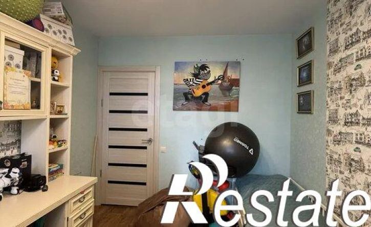3-комн квартира улица Воинова, 25А,  д. 25А
