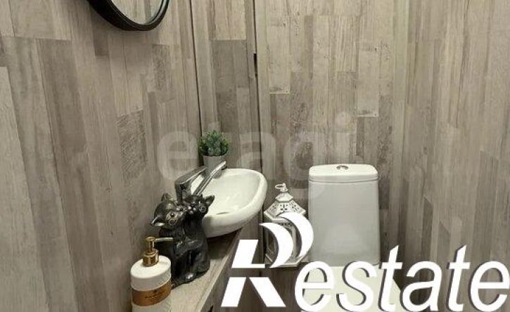 3-комн квартира улица Воинова, 25А,  д. 25А
