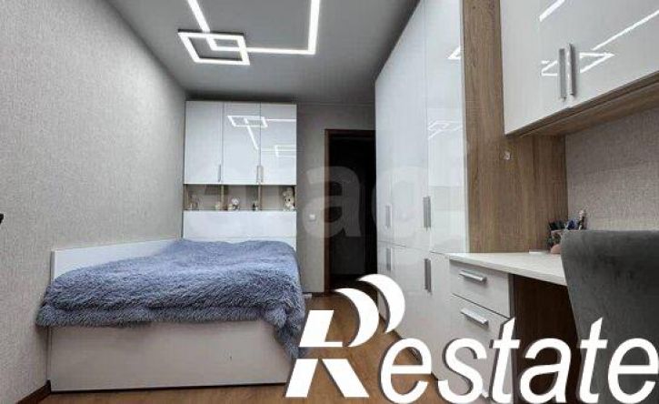 3-комн квартира улица Ульянова, 89,  д. 89