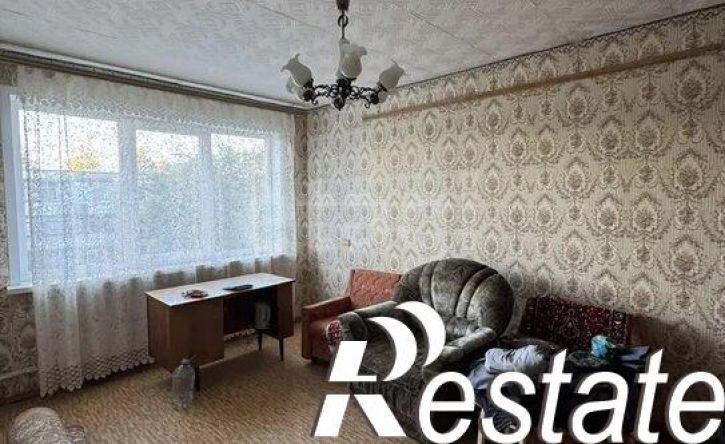 3-комн квартира проспект 60 лет Октября, 131,  д. 131