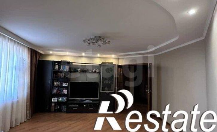 3-комн квартира улица Ульянова, 89,  д. 89