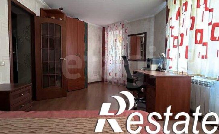 3-комн квартира улица Ульянова, 89,  д. 89