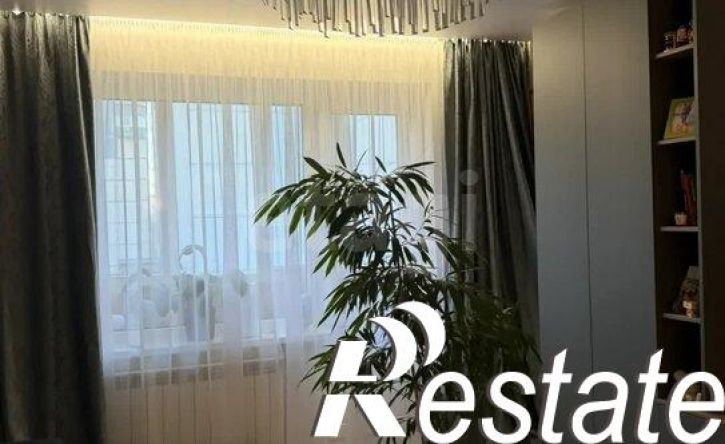 3-комн квартира проспект 60 лет Октября, 31А,  д. 31А