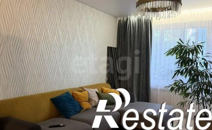 3-комн квартира проспект 60 лет Октября, 31А,  д. 31А