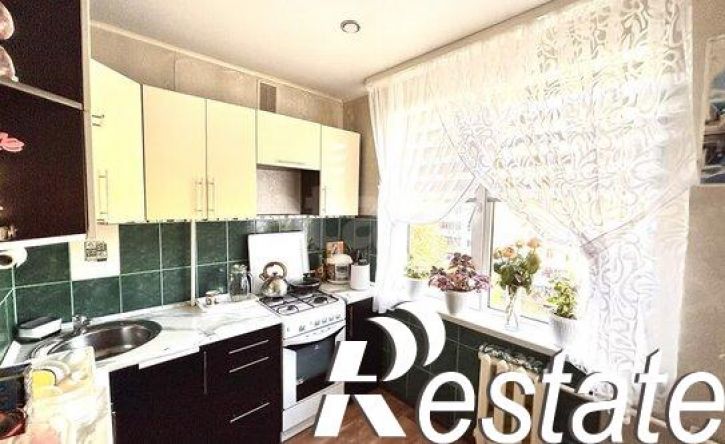 3-комн квартира улица Пушкина, 80,  д. 80