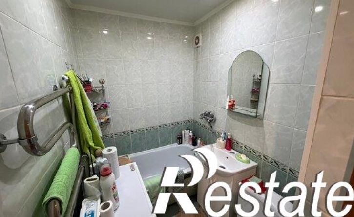 2-комн квартира проспект 60 лет Октября, 91,  д. 91