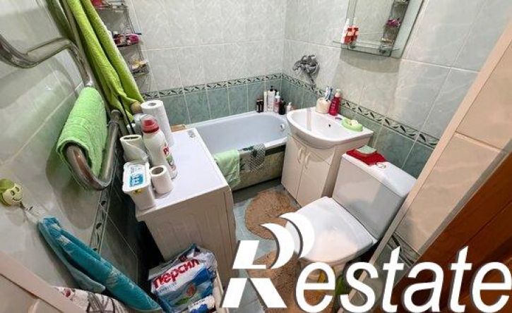 2-комн квартира проспект 60 лет Октября, 91,  д. 91