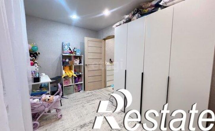 3-комн квартира улица Полежаева, 101А,  д. 101А