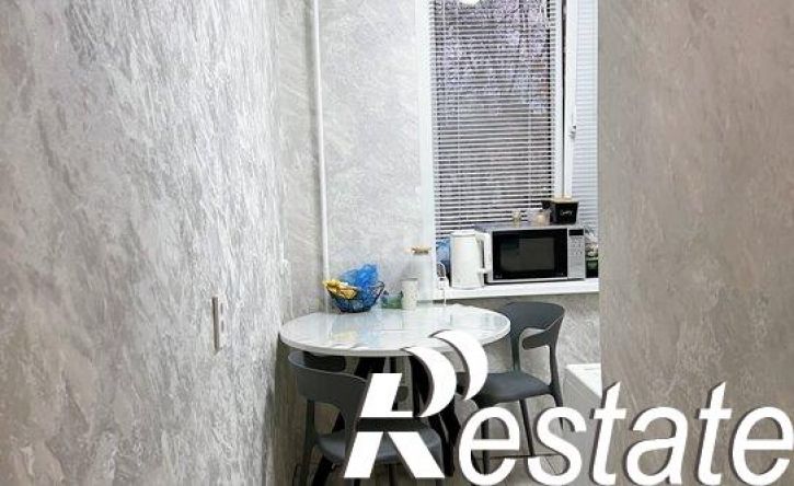 3-комн квартира улица Полежаева, 101А,  д. 101А
