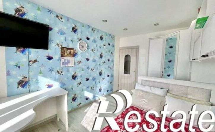 2-комн квартира улица Сураева-Королёва, 3,  д. 3