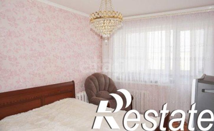 3-комн квартира улица Коваленко, 53,  д. 53