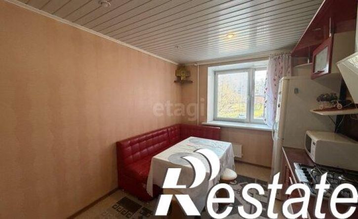 3-комн квартира улица Веселовского, 38Б,  д. 38Б