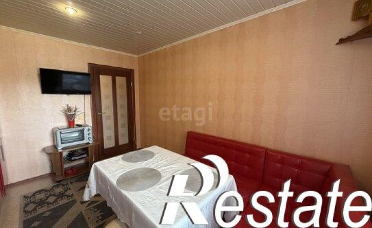 3-комн квартира улица Веселовского, 38Б,  д. 38Б