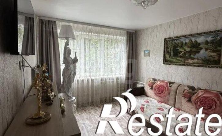 3-комн квартира Гожувская улица, 42,  д. 42